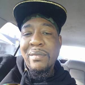 Meet your Posher, Dion